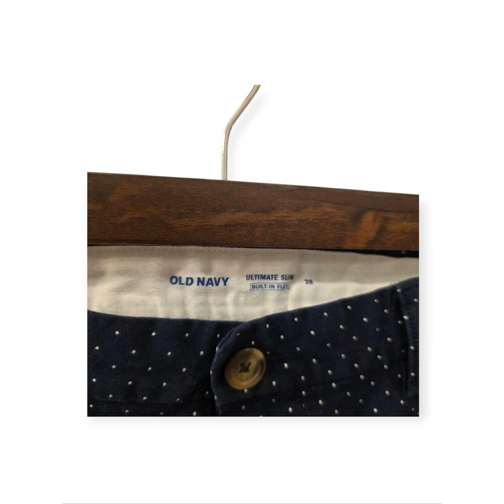 Old Navy Ultimate Slim Built-In Flex Shorts Mens 28 Navy White Polka Dot Chino - Picture 3 of 4